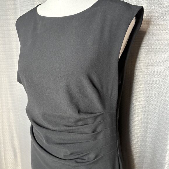 ROZ & ALI Little Black Sleeveless Dress 8 Petite Side Zip EUC - Picture 6 of 11